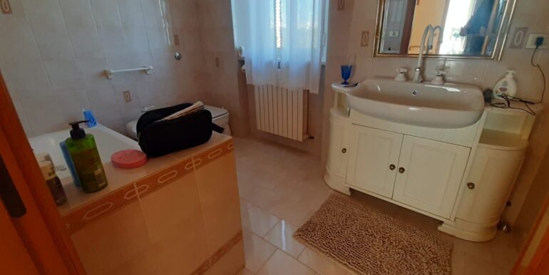 12 bagno